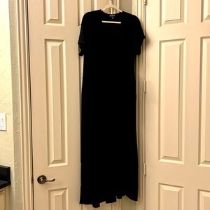 The Limited Cap Sleeve Midi Wrap Dress. Size 1X